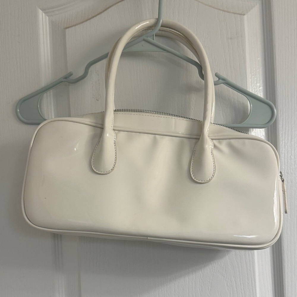 Elegant White Handbag